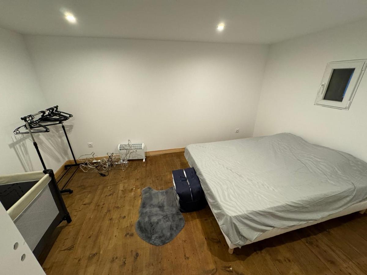 Charmant Grand Appartement Serdinya Екстериор снимка