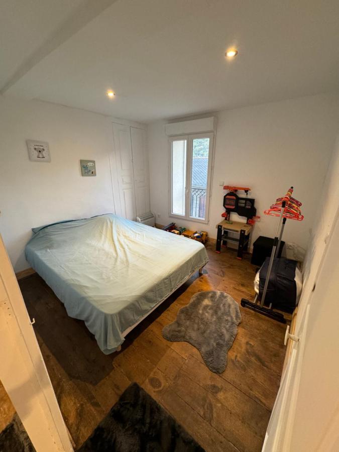 Charmant Grand Appartement Serdinya Екстериор снимка
